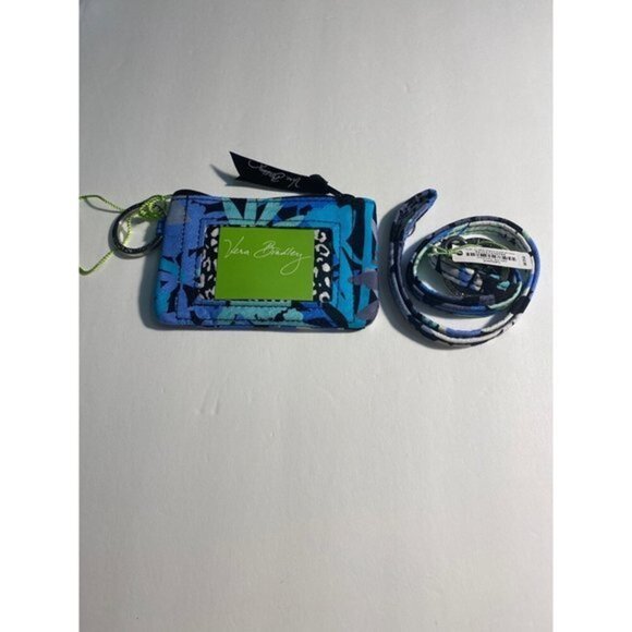 Vera Bradley Zip Id Case and Lanyard in Camofloral 0701 - Picture 1 of 6
